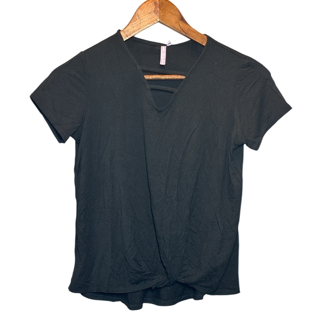 Elegant Black V-Neck Short Sleeve Top